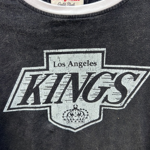 Vintage NHL Red Jacket Label Los Angeles Kings Tee - Picture 3 of 6